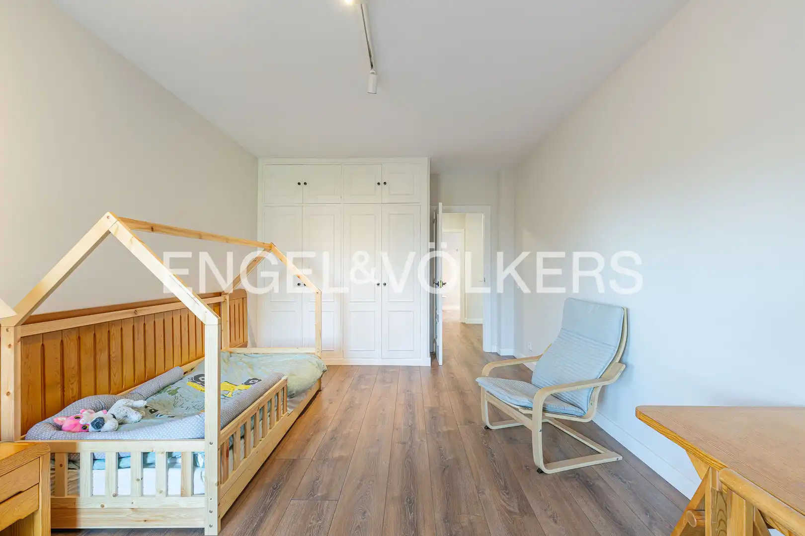 Bedroom of Houses for rent in Pozuelo de Alarcón  with Heating, Private garden and Terrace