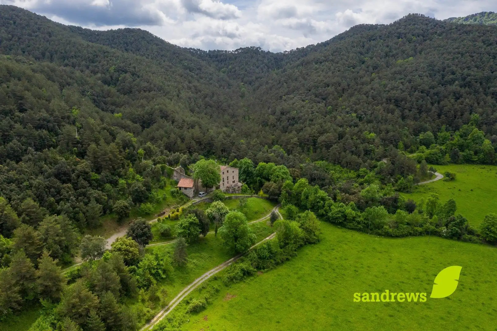 Casa rústica amb jardí en venda a La Vall de Bianya, imagen 28