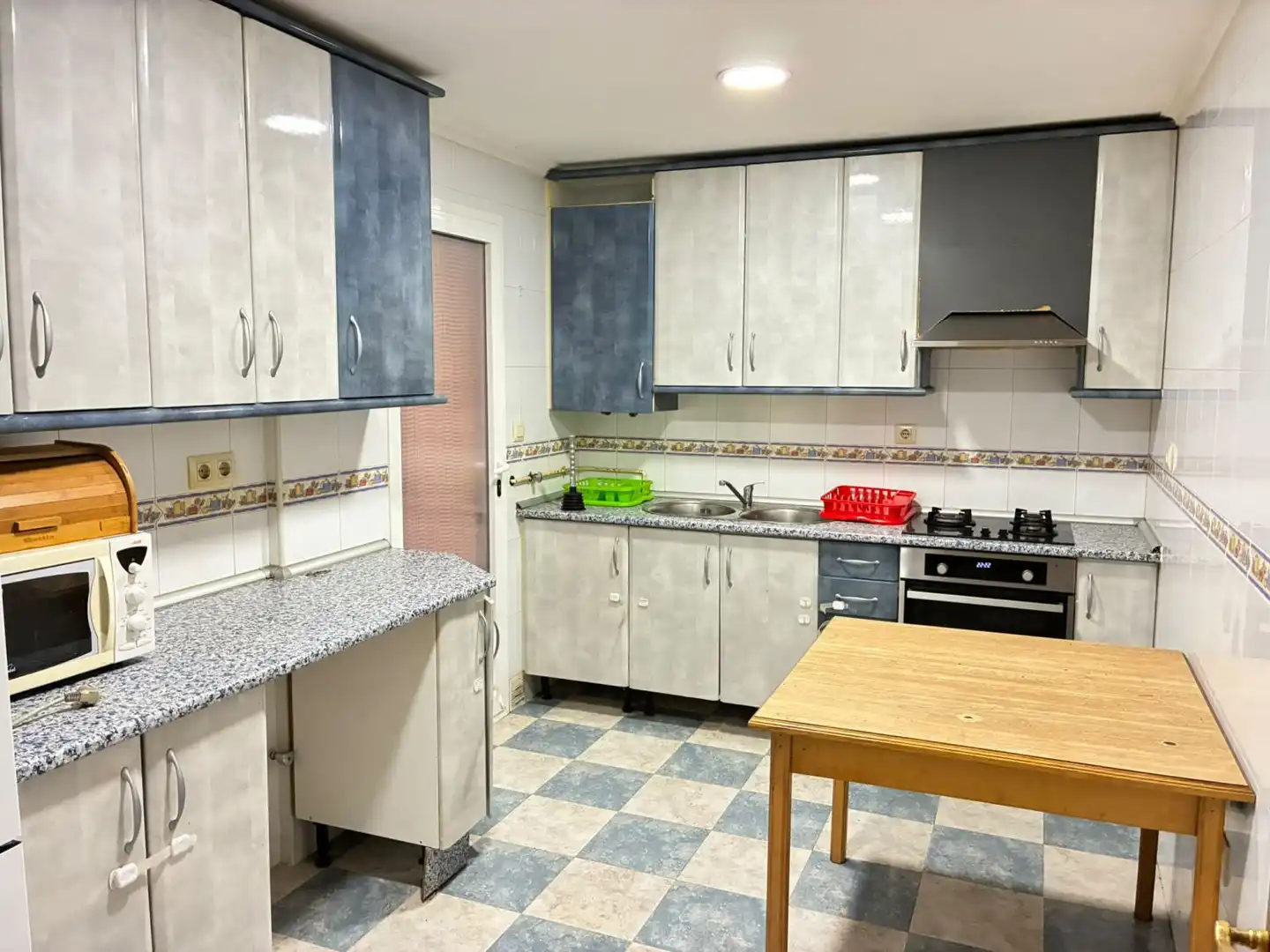 Cocina de Piso en venta en Albacete con Calefacción