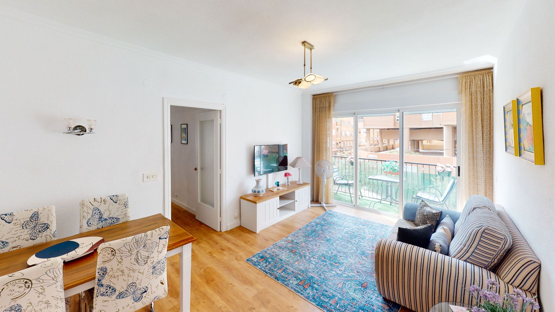 Living room of Flat for sale in Alicante / Alacant  with Air Conditioner, Furnished and Oven
