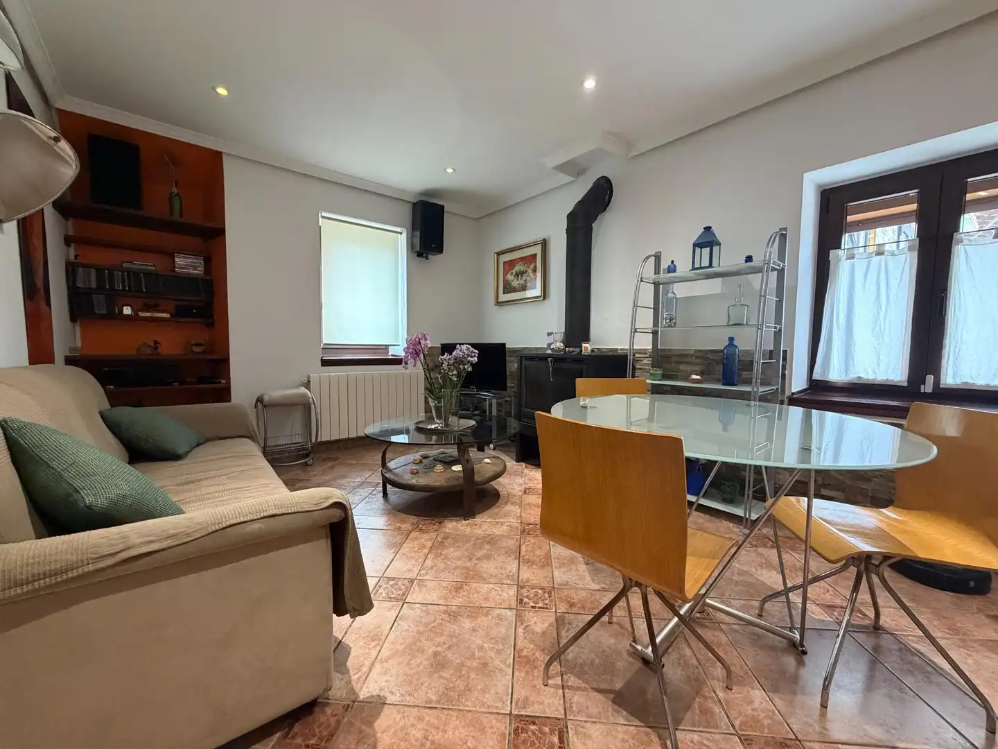 Sala de estar de Piso de alquiler en Santander con Calefacción