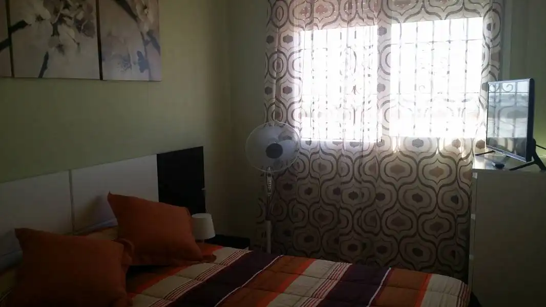 Schlafzimmer von Wohnung zum Verkauf in Almería mit Klimaanlage und Möbliert