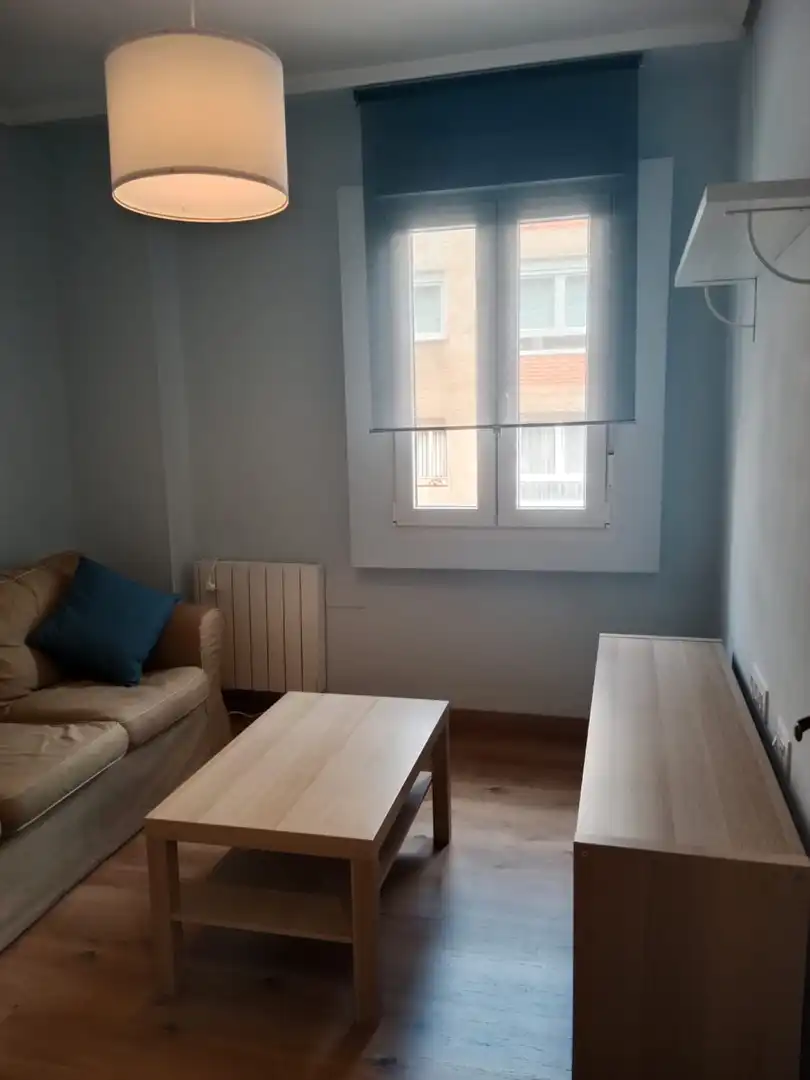 Flat for rent in Santander - CL HABANA, Cuatro Caminos
