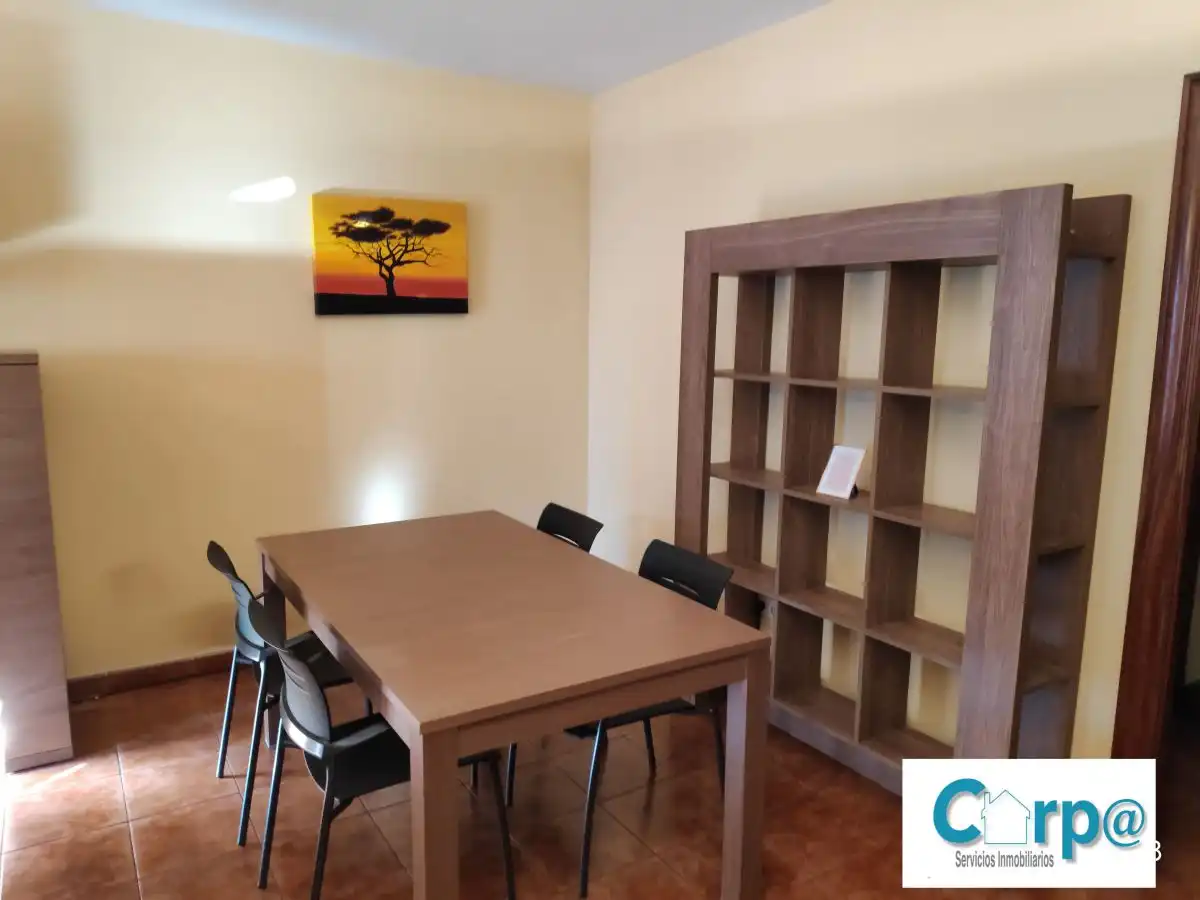 Casa adosada en venta en Andosilla