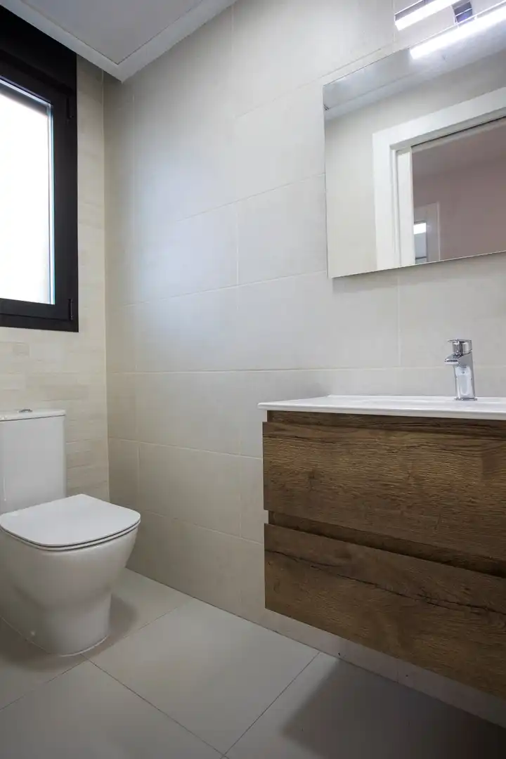 Bathroom of Houses for sale in Elche / Elx  with Air Conditioner, Heating and Private garden