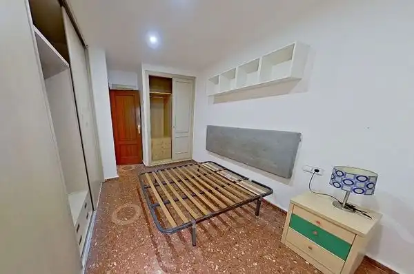 Schlafzimmer von Wohnung zum Verkauf in Xirivella