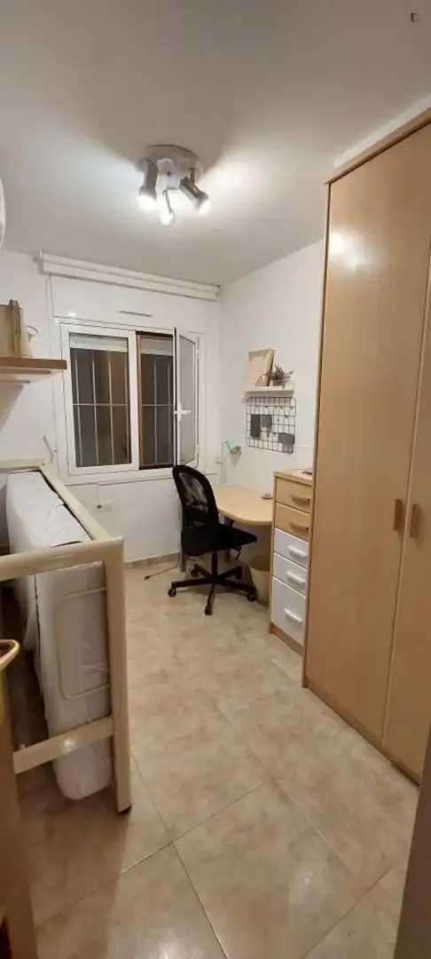 Apartament per a compartir en Mataró amb Aire condicionat, Calefacció i Moblat