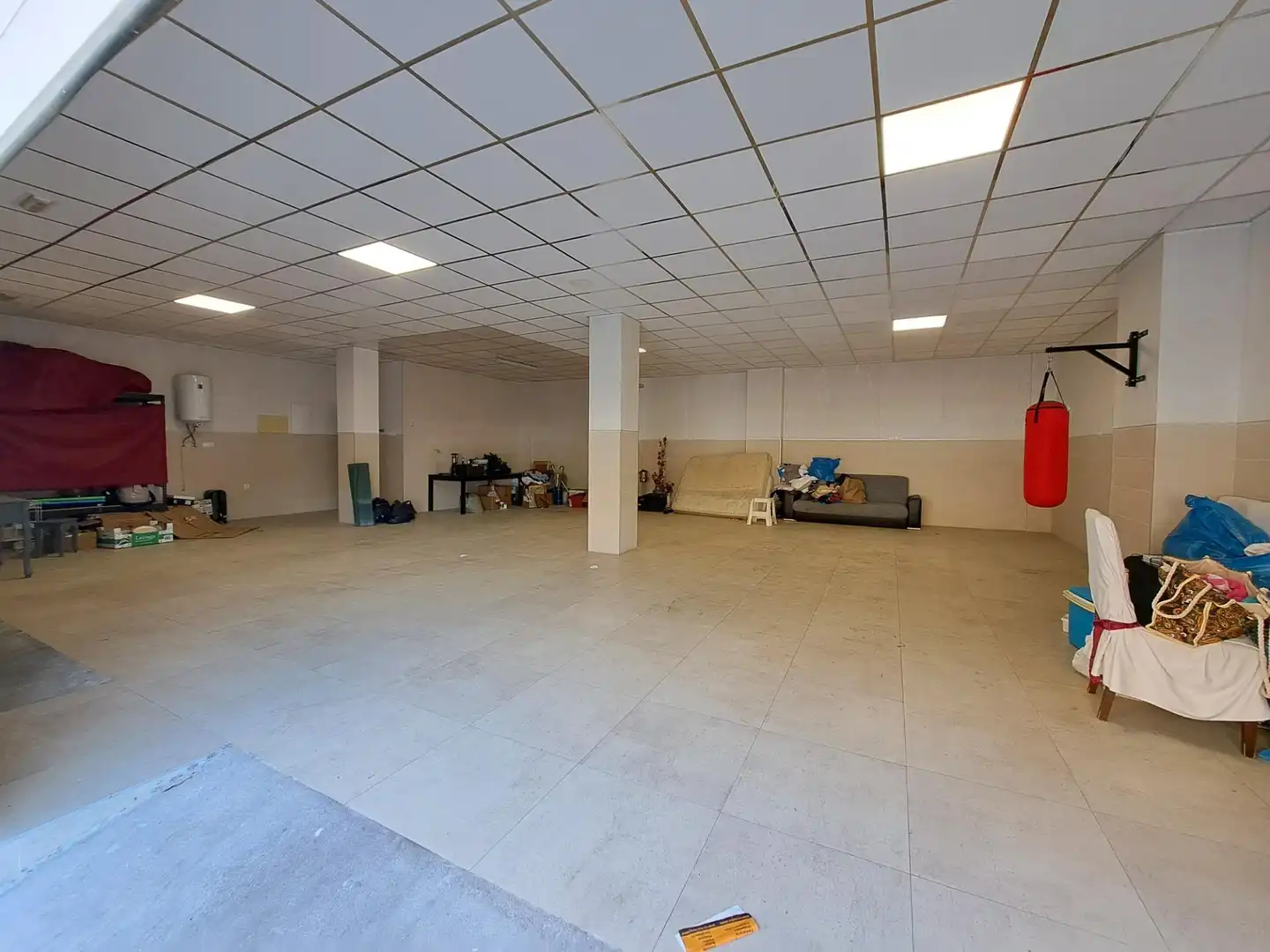 Business premises for sale in Casc Urbà, imagen 3