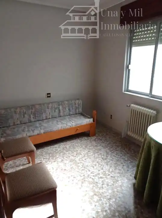Habitación de Piso en venta en Guijuelo con Calefacción, Trastero y Amueblado