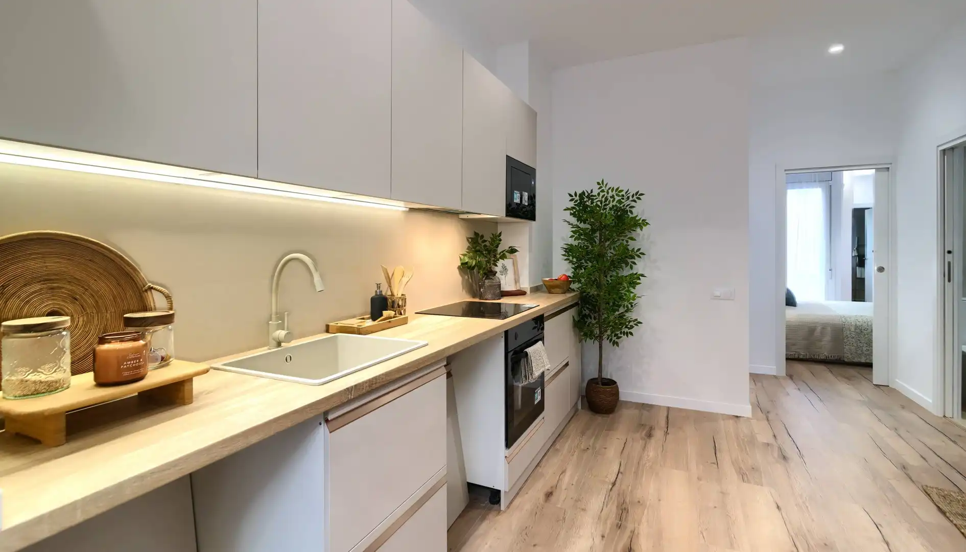Cuina de Pis en venda en  Valencia Capital amb Aire condicionat, Terrassa i Moblat