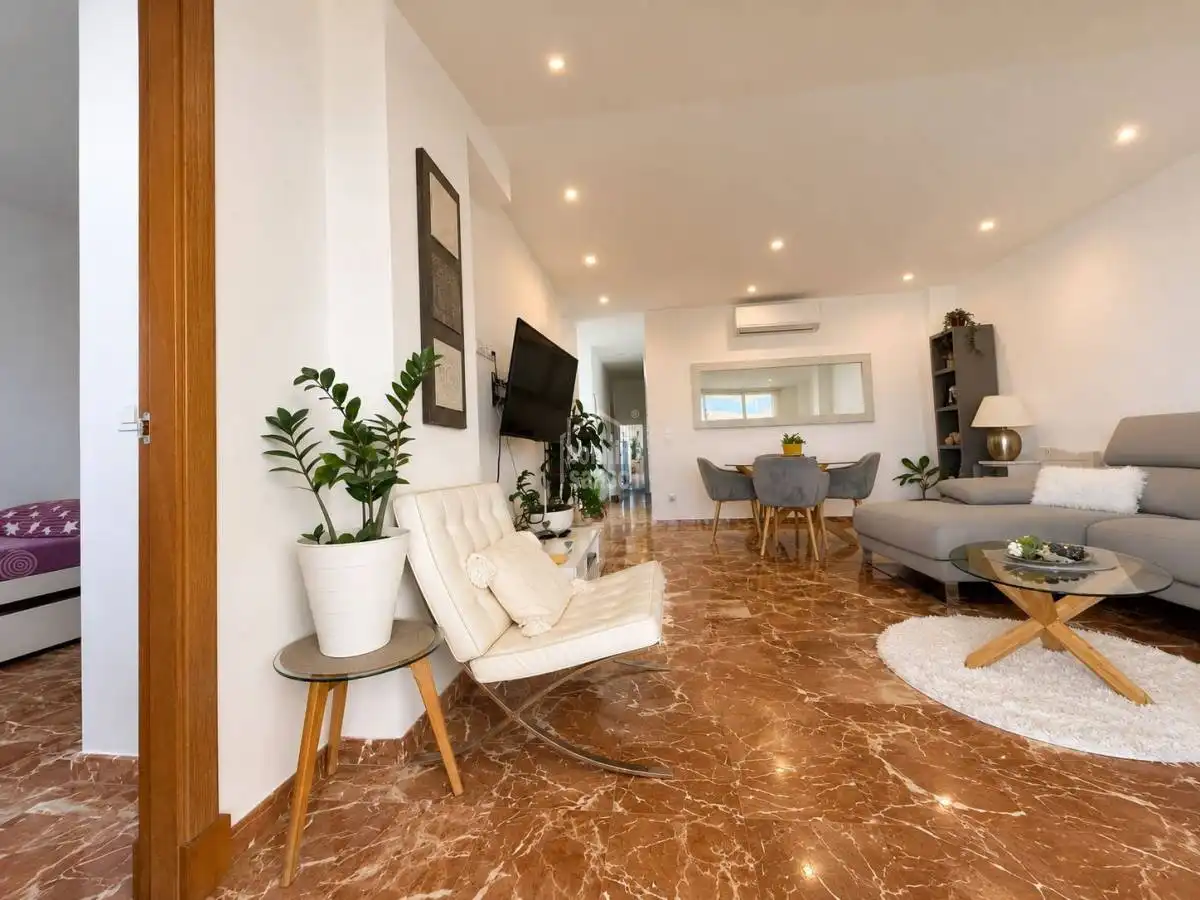Sala d'estar de Pis en venda en Ciutadella de Menorca amb Calefacció, Terrassa i Moblat