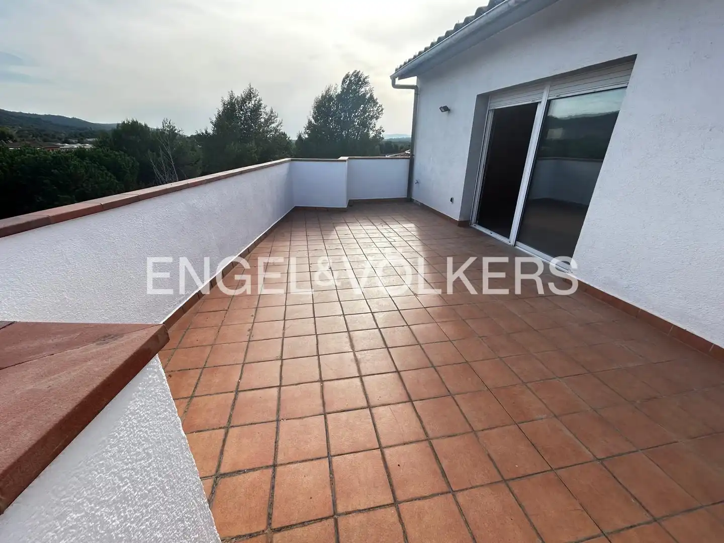 Terrasse von Country house zur Miete in Vilalba Sasserra mit Heizung, Privatgarten und Terrasse