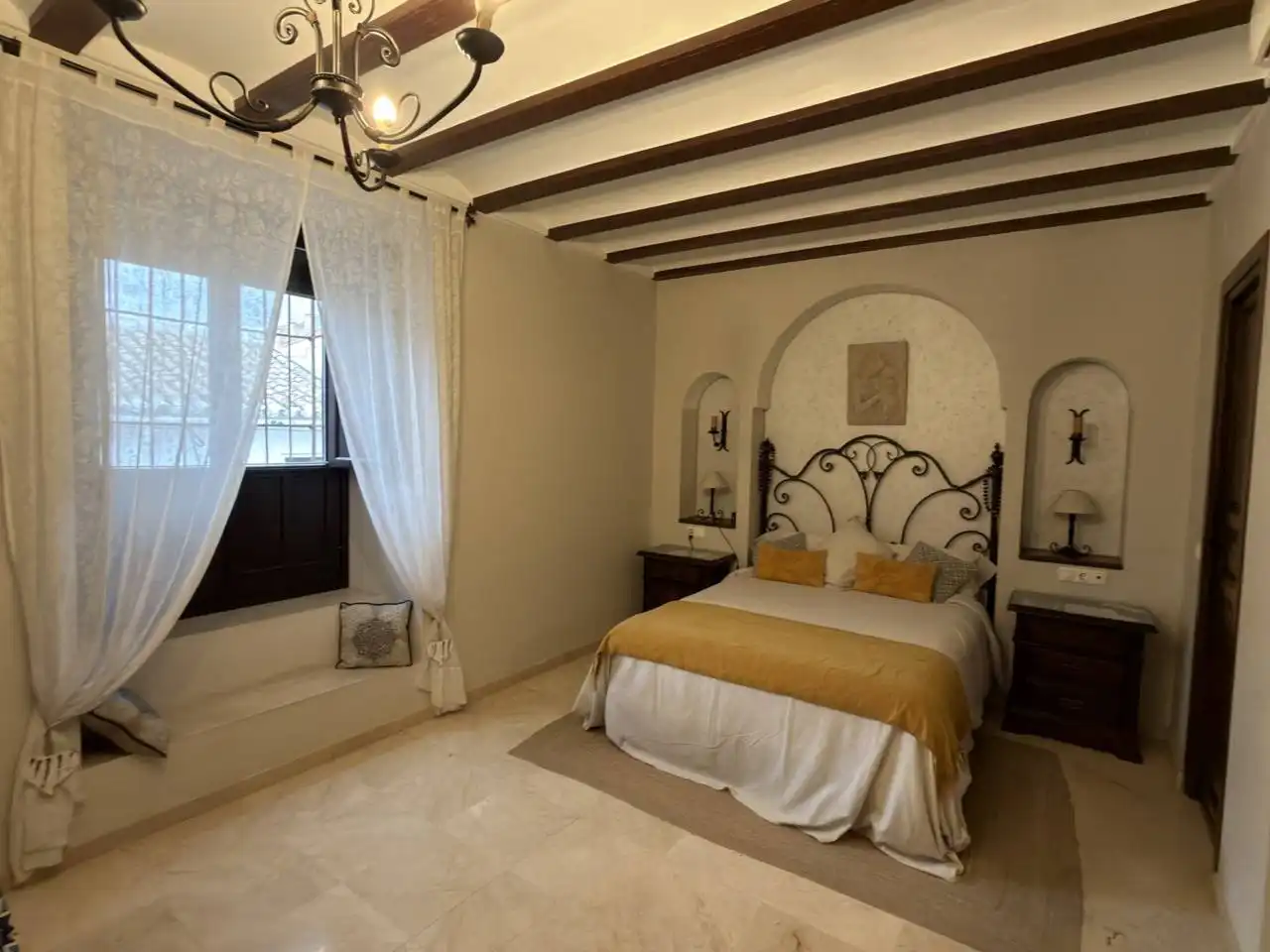 Bedroom of Houses for sale in Osuna  with Air Conditioner and Terrace