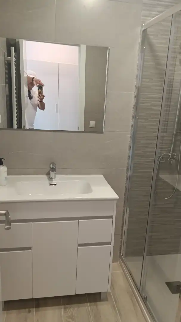 Badezimmer von Wohnungen zur Miete in Casco Antiguo