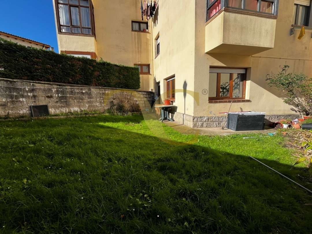 Jardí de Pis en venda en Ribadedeva amb Jardí privat i Moblat