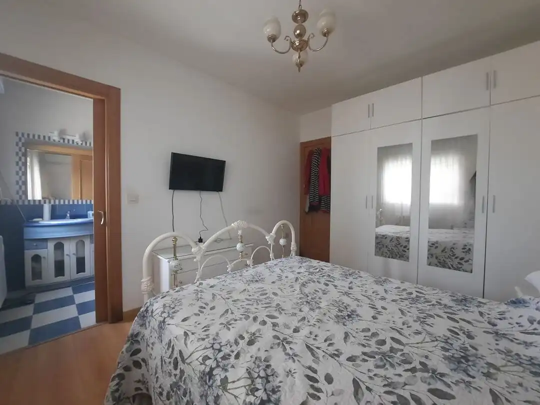 Schlafzimmer von Haus oder Chalet zum Verkauf in Escalona mit Klimaanlage, Heizung und Abstellraum