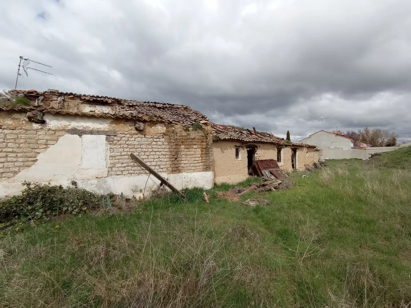 Einfamilien-Reihenhaus zum Verkauf in Calle Humilladero, 3, La Pedraja de Portillo
