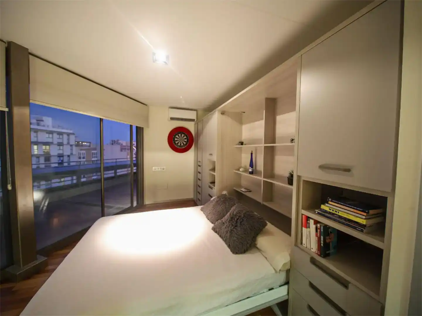 Dormitori de Àtic en venda en Almería amb Aire condicionat, Parquet i Traster