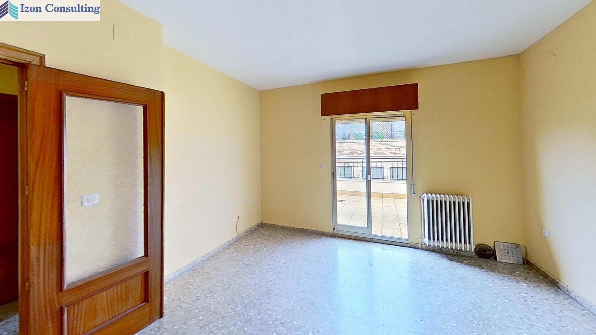 Sala d'estar de Àtic en venda en Villarrobledo amb Calefacció i Terrassa