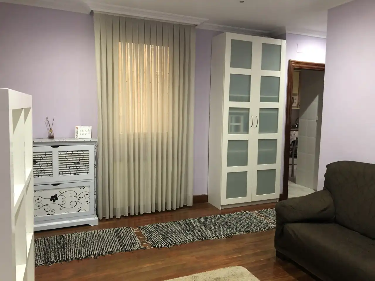 Sala d'estar de Apartament en venda en Barakaldo  amb Calefacció, Parquet i Moblat