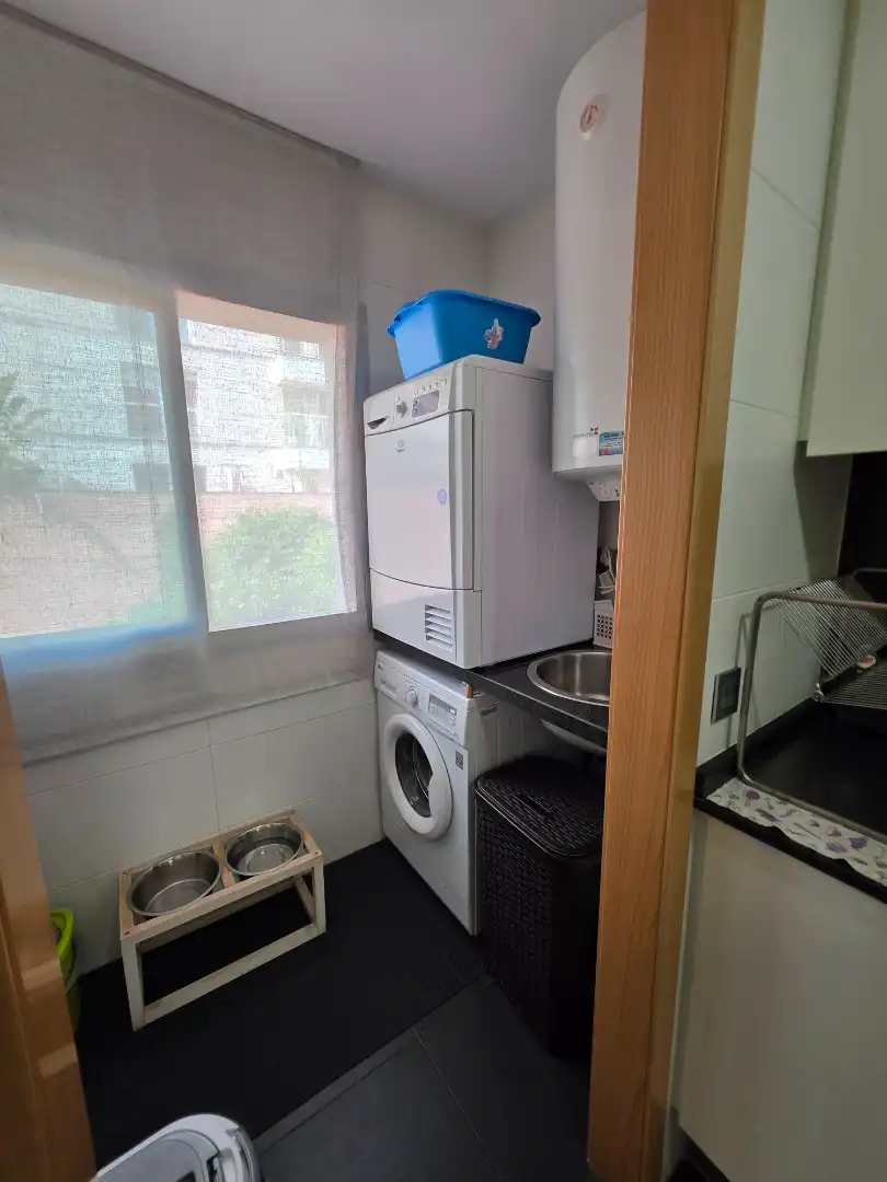 Cocina de Piso en venta en Barcelona con Aire acondicionado, Calefacción y Jardín privado