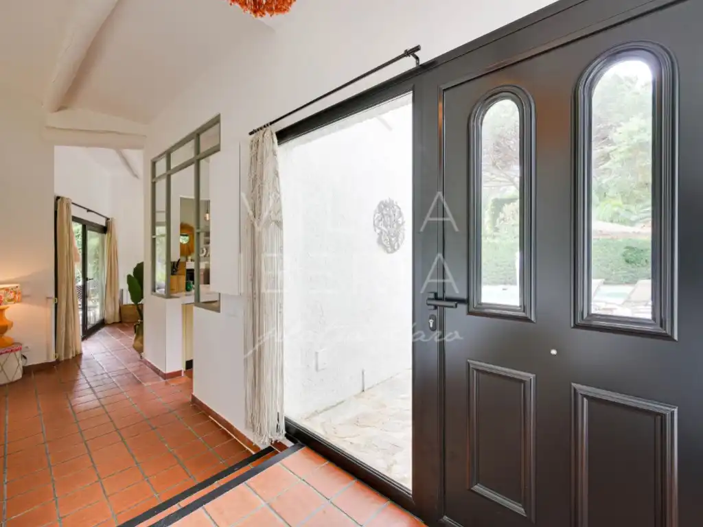 Haus oder Chalet zum Verkauf in Santa Cristina d'Aro mit Klimaanlage, Heizung und Privatgarten
