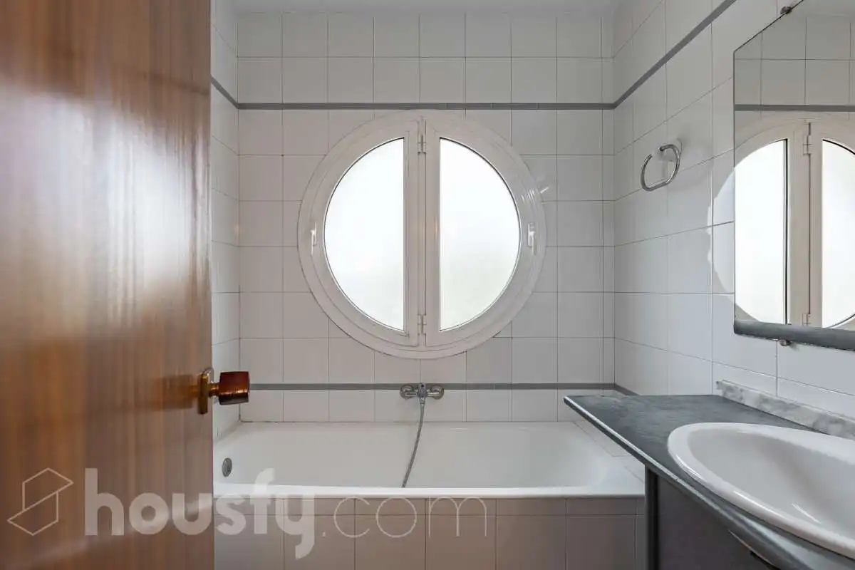 Bathroom of Flat for sale in Cunit  with Balcony