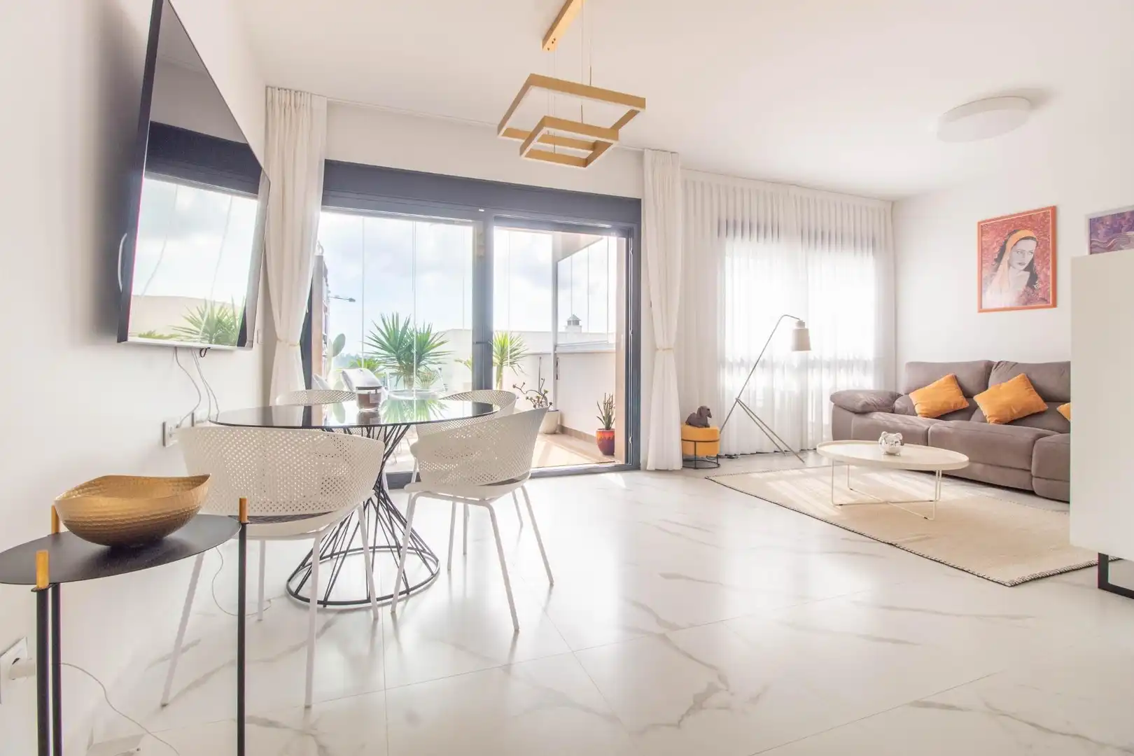Apartamento con piscina en venta en San Miguel de Salinas, imagen 2