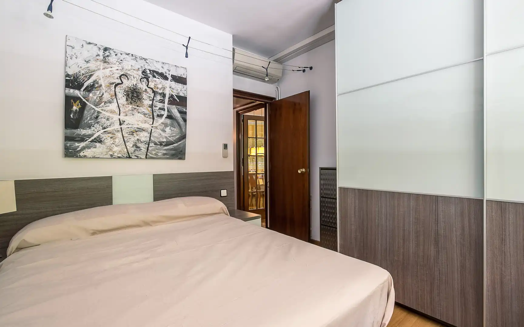 Bedroom of Flat for rent in Barcelona  with Air Conditioner, Heating and Terrace