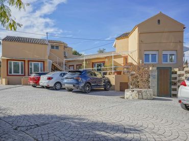 Chalet con jardín en venta en Montañar - El Arenal