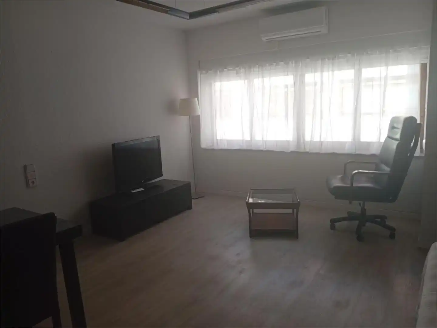 Wohnzimmer von Loft zur Miete in Valencia mit Klimaanlage, Parkett und Möbliert