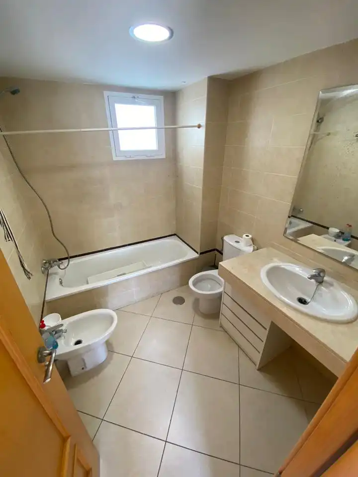 Bany de Pis en venda en Vélez-Málaga amb Terrassa, Traster i Piscina comunitària