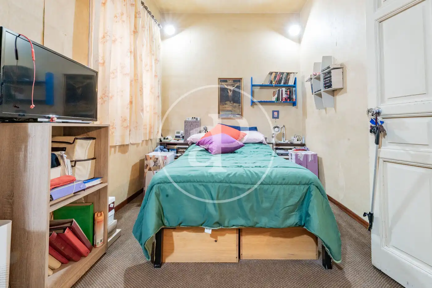 Piso en venta en Corre. Baja de San Pablo, Universidad - Malasaña
