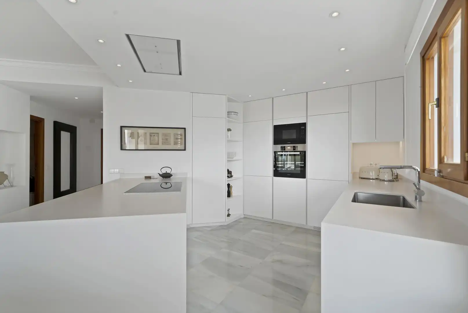 Cocina de Apartamento en venta en Marbella con Aire acondicionado, Terraza y Piscina