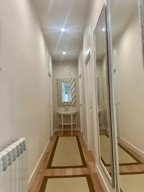 Badezimmer von Wohnung zum Verkauf in Burgos mit Heizung, Parkett und Möbliert