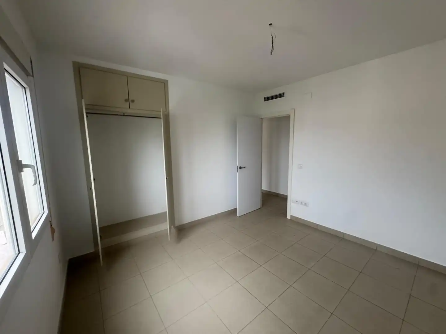 Bedroom of Flat for sale in Ondara  with Air Conditioner, Storage room and Balcony