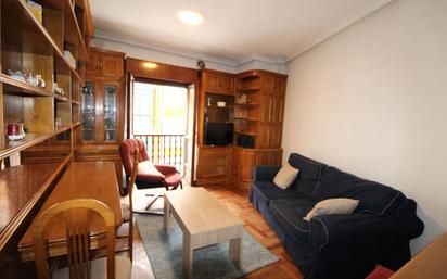 Living room of Flat for sale in Oviedo   with Heating
