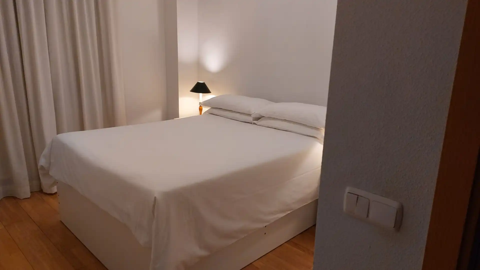Habitación de Planta baja en venta en Madrid con Aire acondicionado, Calefacción y Parquet