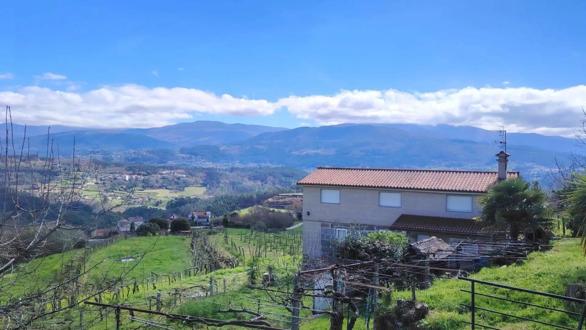 Exterior view of Houses for sale in Crecente  with Heating