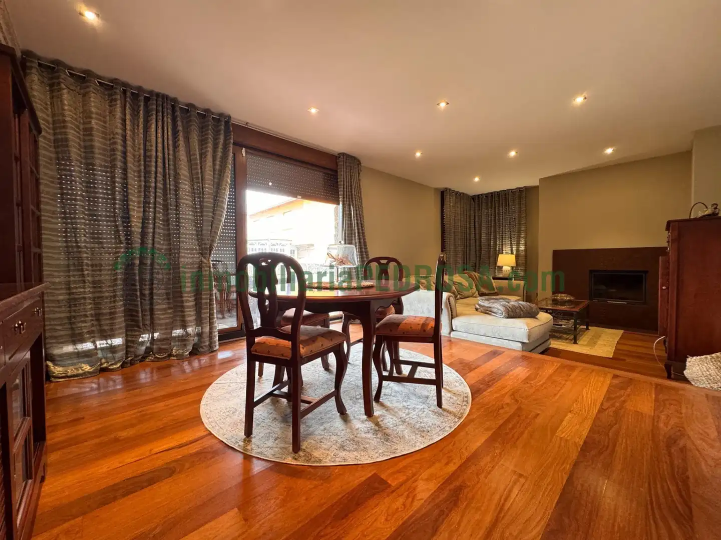Sala de estar de Casa o chalet en venta en Pontevedra Capital  con Calefacción, Jardín privado y Terraza