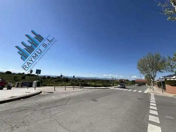 Terreni e lotti in vendita a Avenida SECTOR SAU6, imagen 20