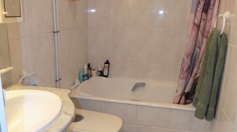 Foto 5 de Piso en venta en Calle Atlantida, Llefià, Badalona