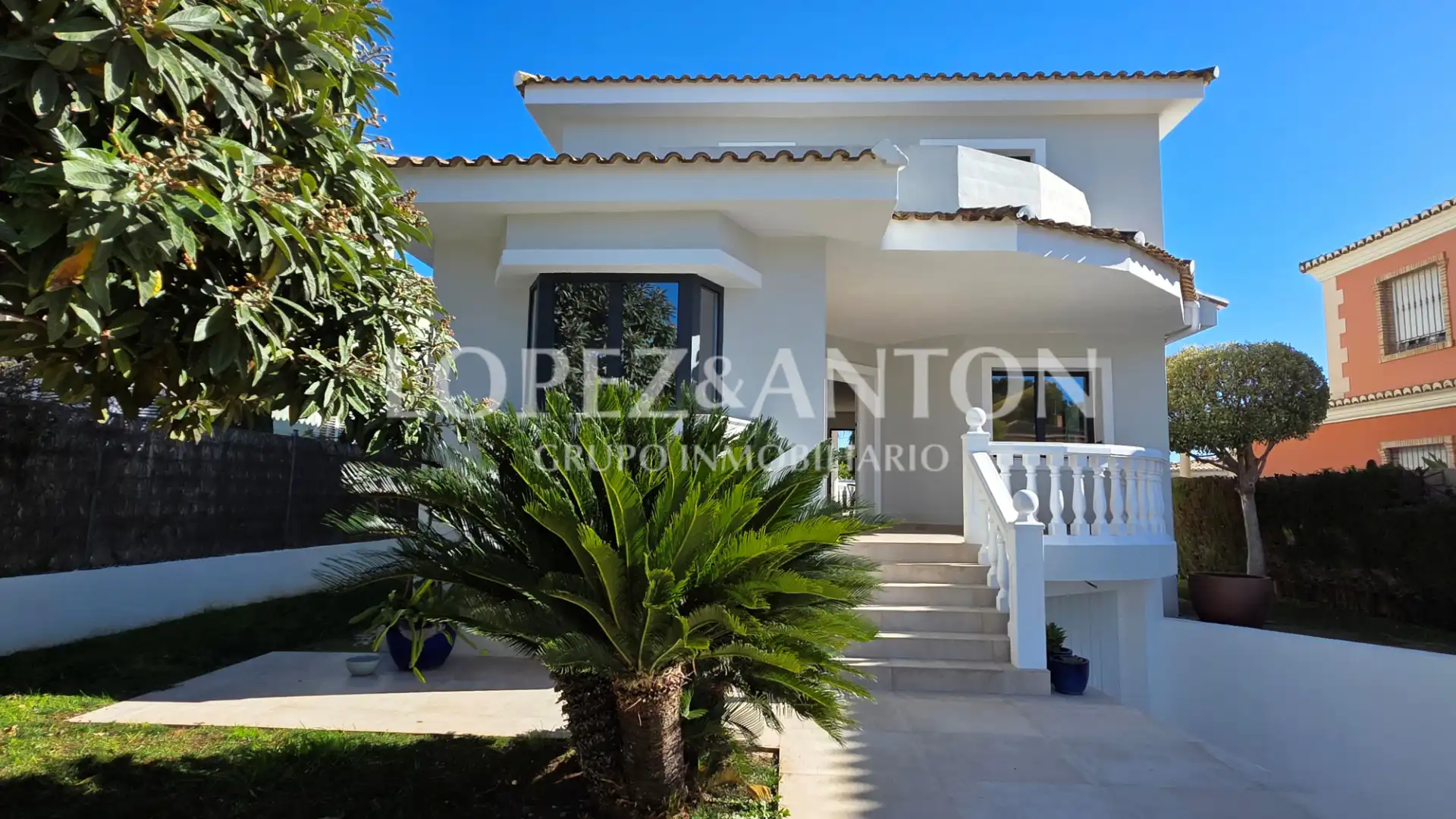 Exterior view of Houses for sale in L'Eliana  with Air Conditioner, Heating and Private garden