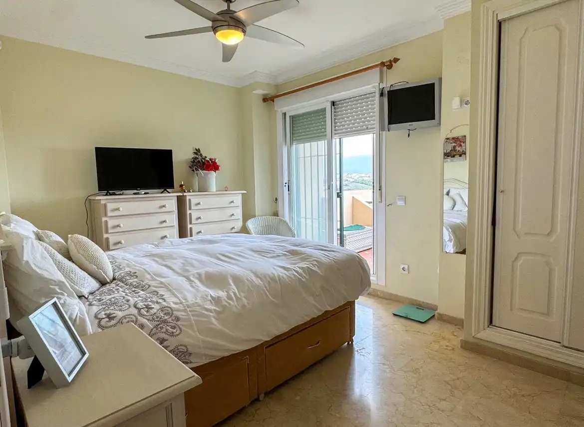 Maison avec piscine à vendre à La Duquesa, imagen 11