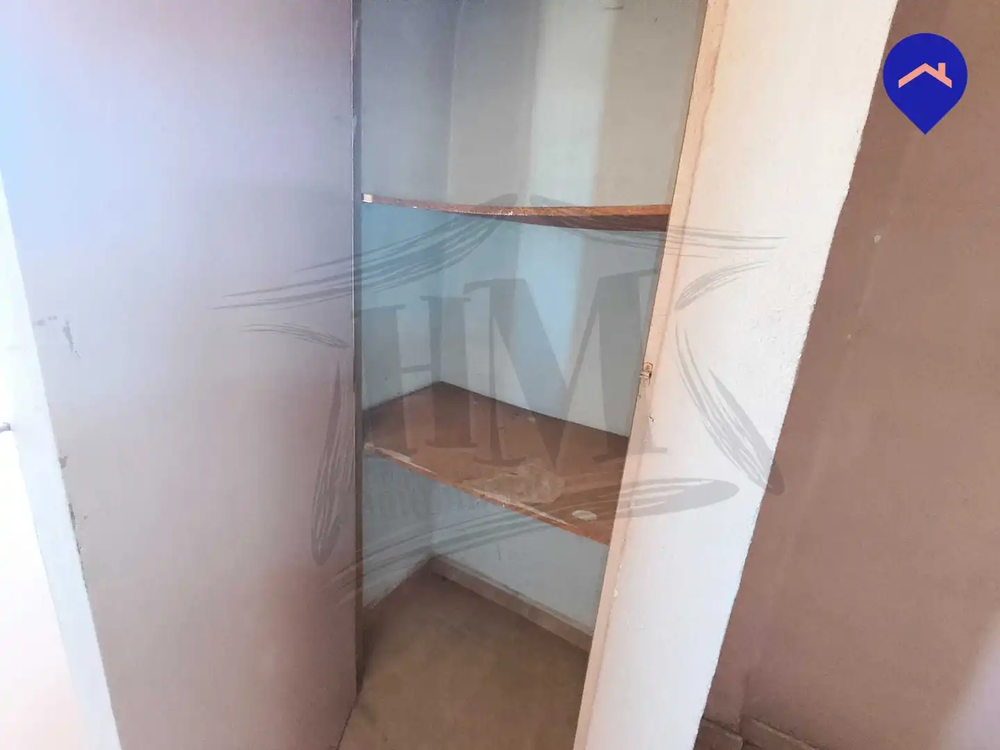 Wohnung zum Verkauf in Valencia mit Heizung, Terrasse und Alarm