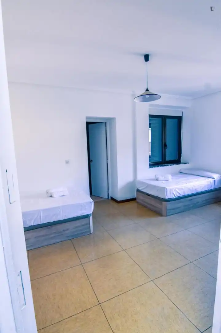 Dormitori de Casa o xalet per a compartir en Salamanca amb Calefacció, Moblat i Forn