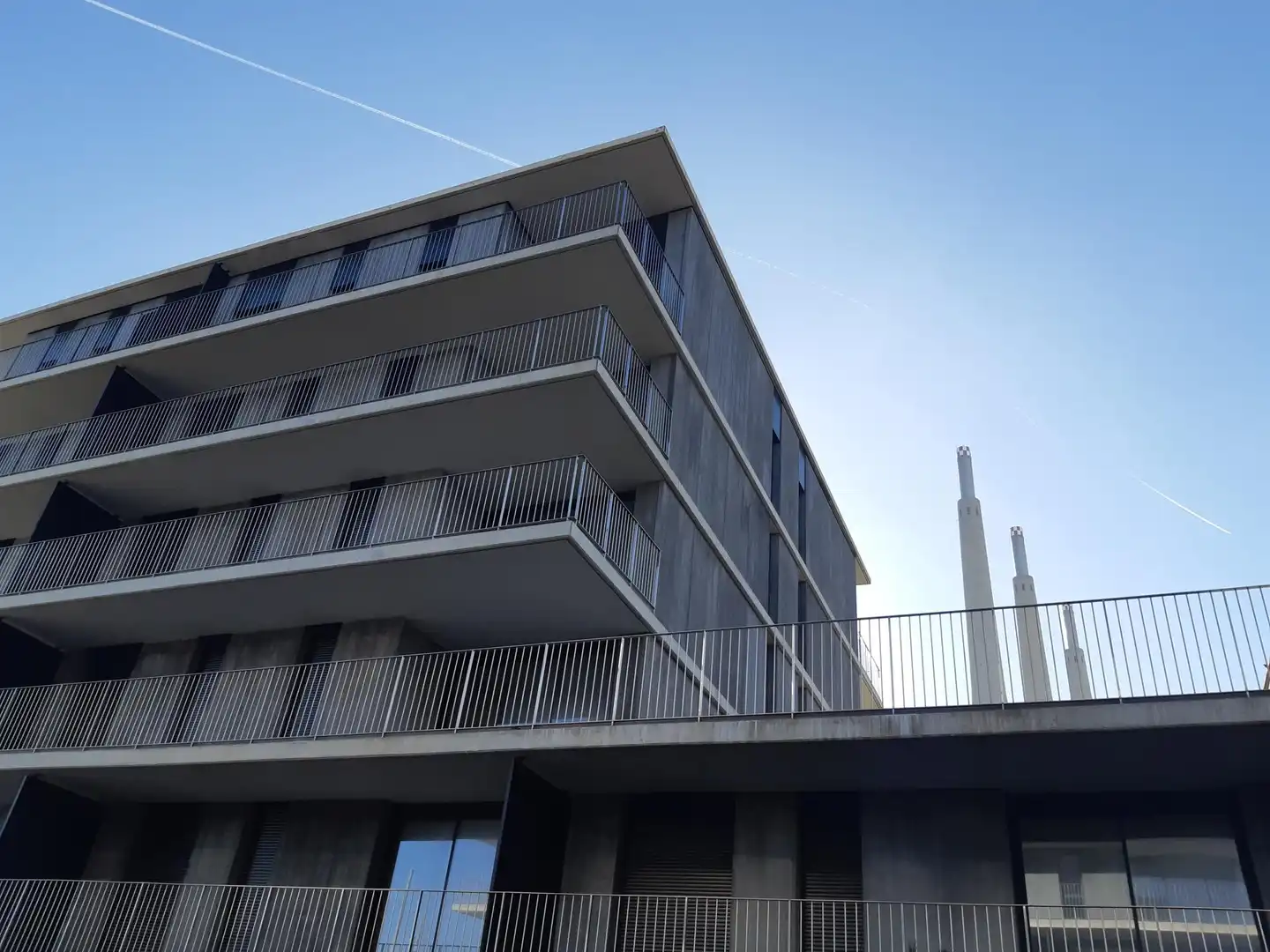 Vista exterior de Piso de alquiler en Badalona con Calefacción, Jardín privado y Terraza
