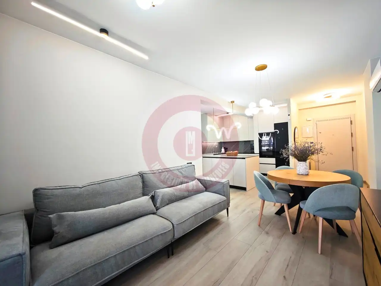 Sala d'estar de Pis en venda en Vélez-Málaga amb Aire condicionat, Terrassa i Moblat