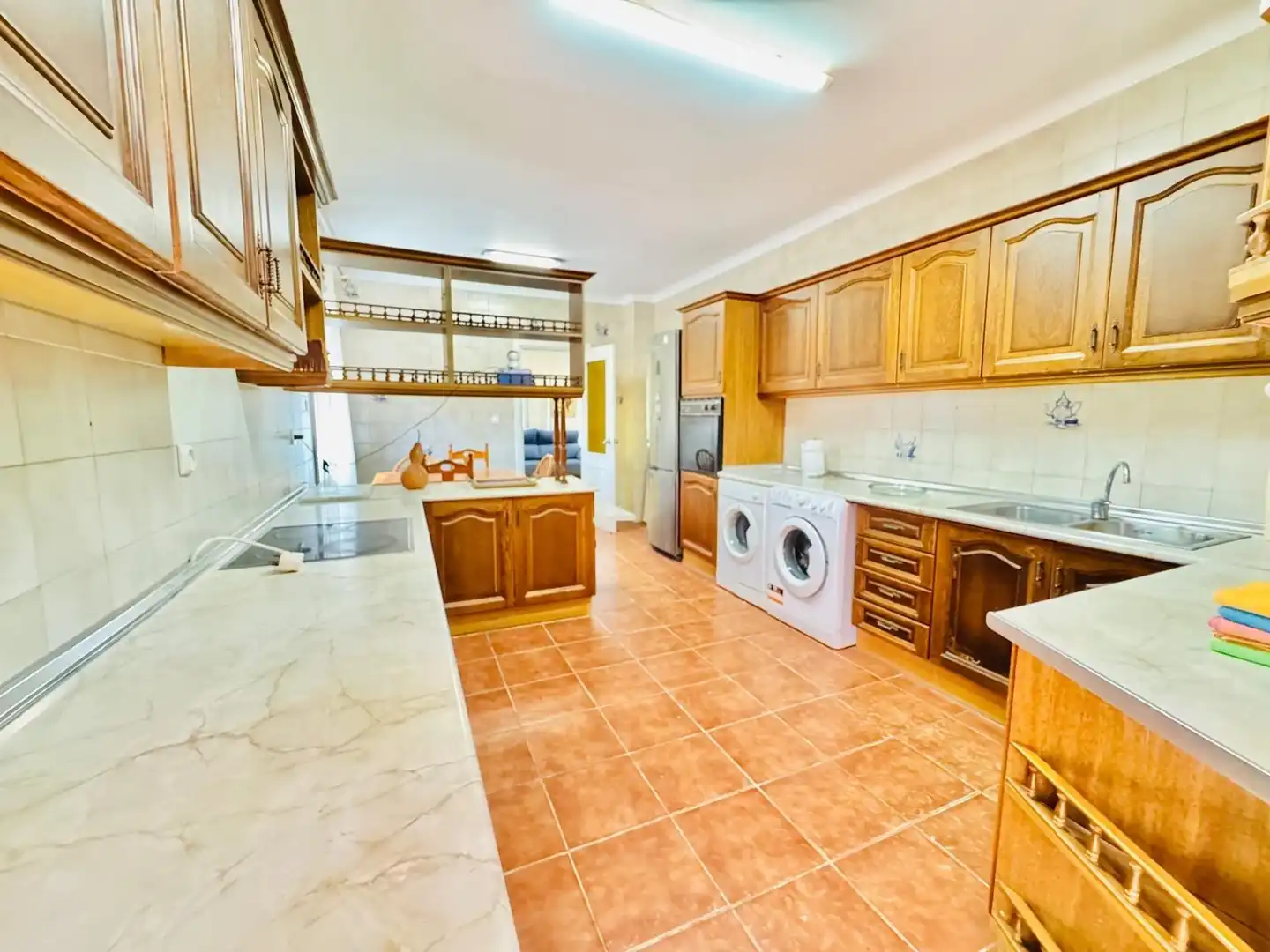 Kitchen of Houses for sale in Algeciras  with Private garden and Swimming Pool