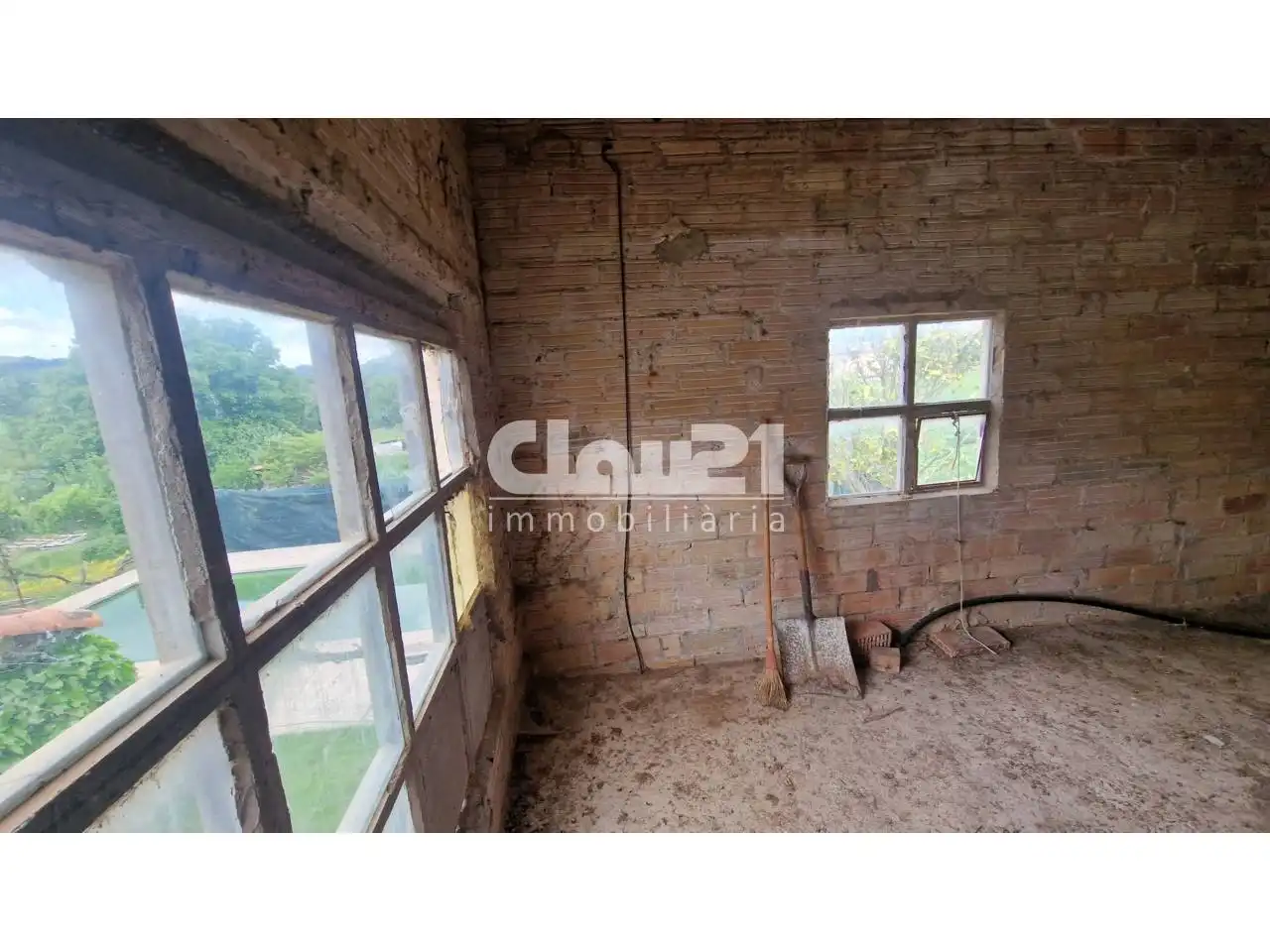Houses for sale in Cardona
